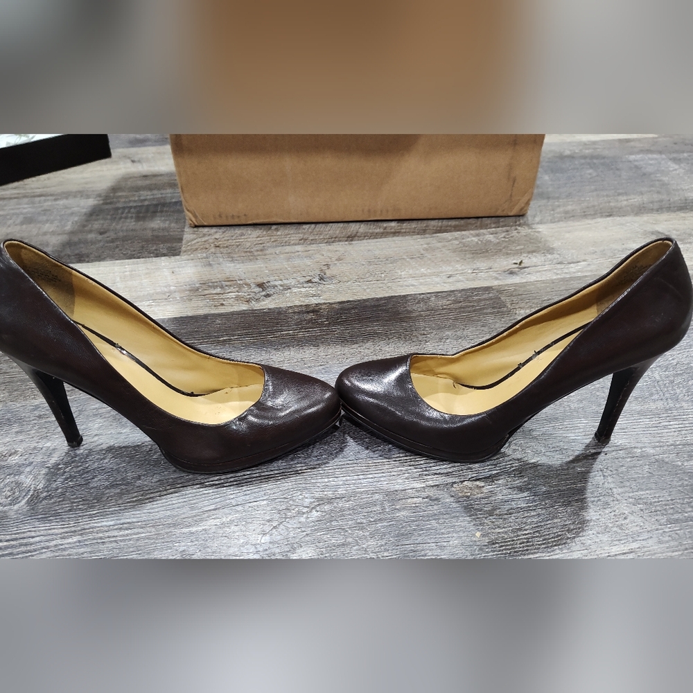 Nine West Fortonight women size 6.5M brown leather heels stiletto pumps - Picture 8 of 10